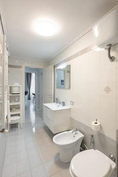 La Casa Vacanze Della Nonna Naples Appartement