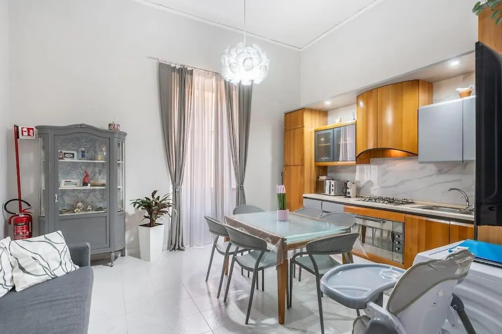 La Casa Vacanze Della Nonna Naples Italy