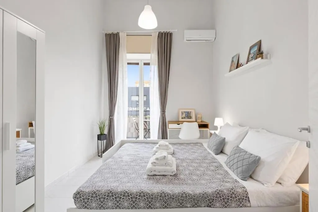 La Casa Vacanze Della Nonna Naples Apartment